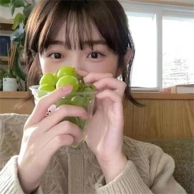 桃李笑春风